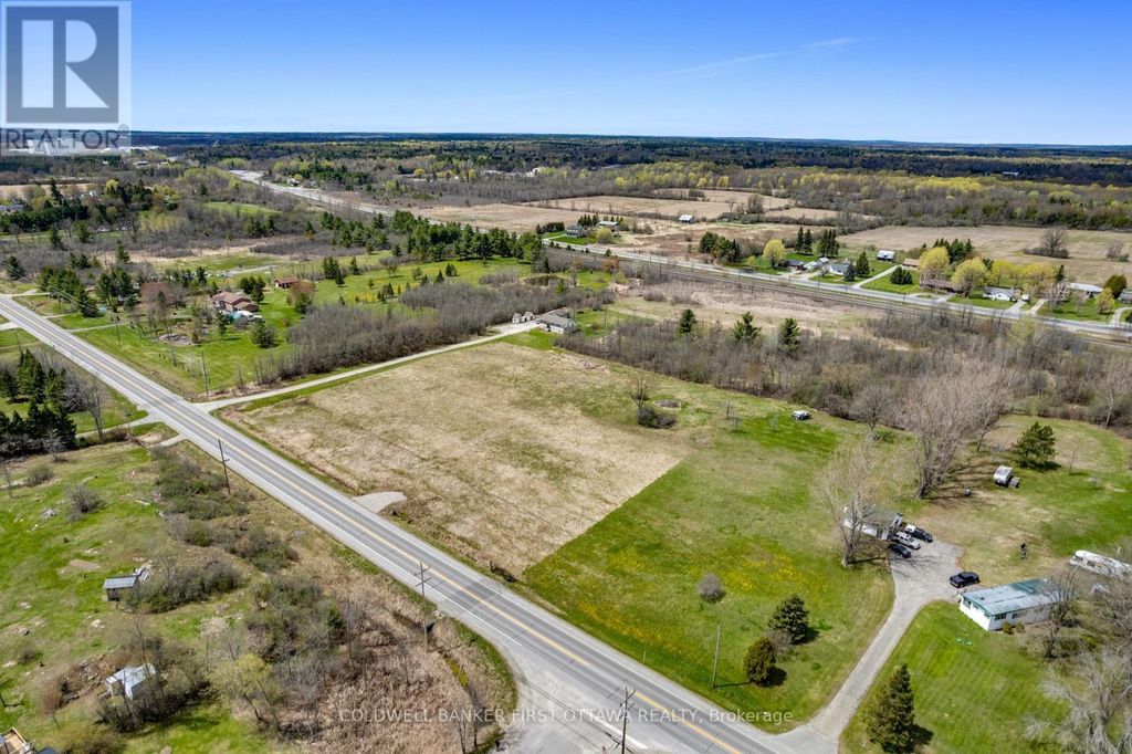 716 Christie Lake Road, Tay Valley