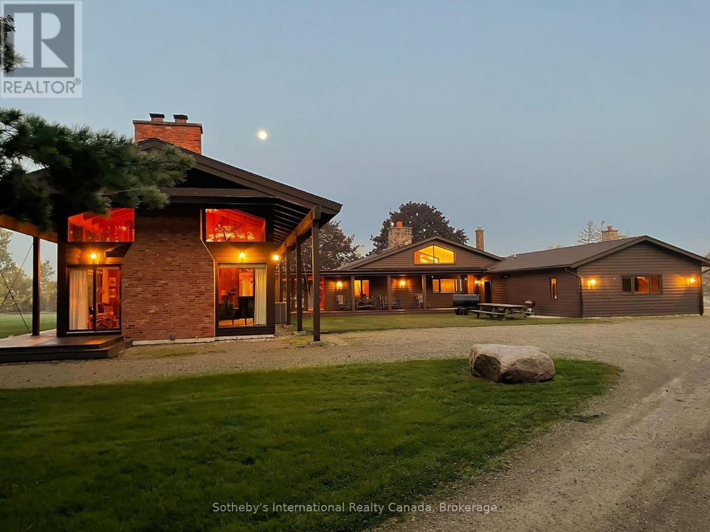 5874 Concession 5 Road S, Amherstburg