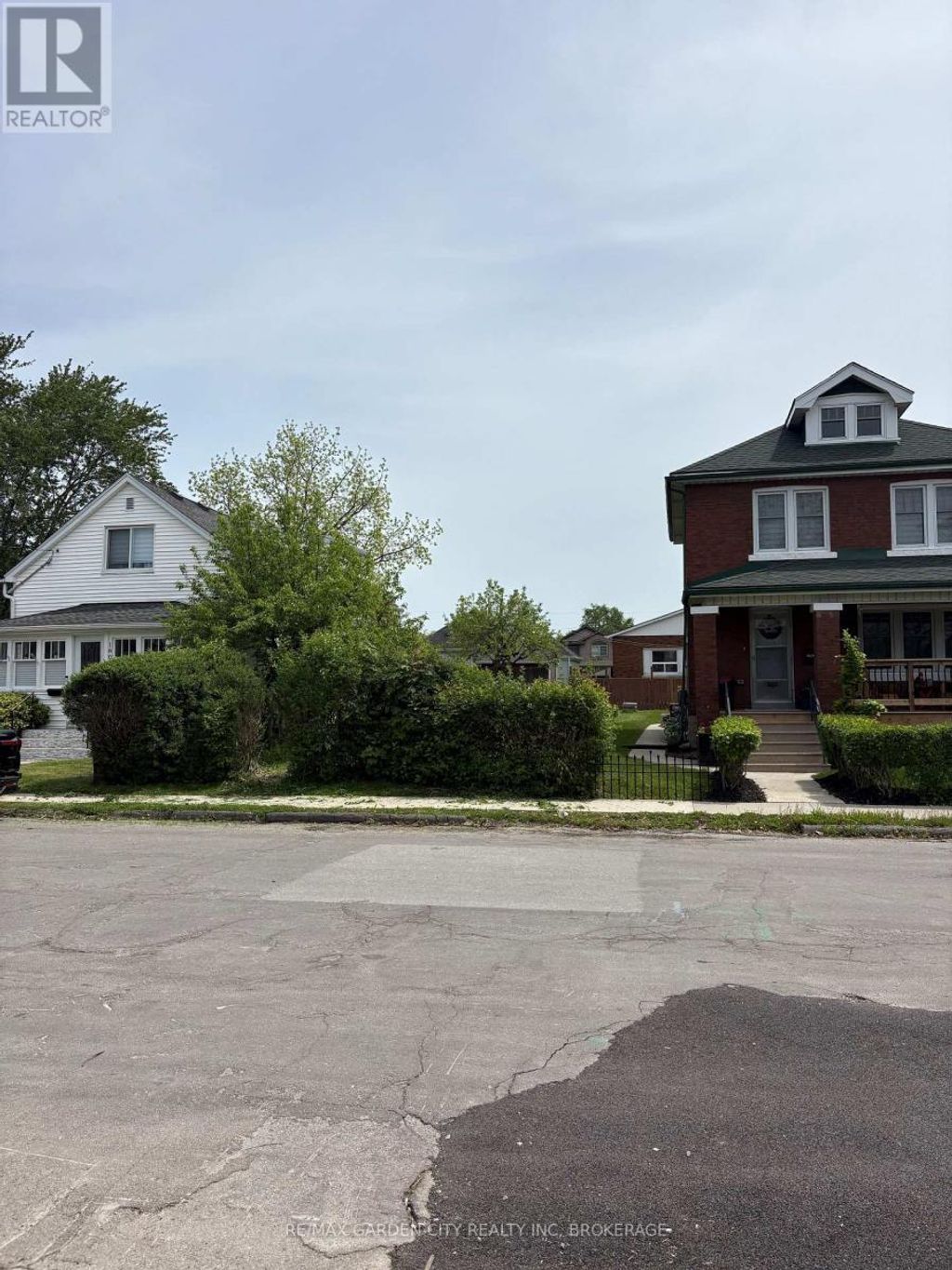 190 Mcalpine Avenue S, Welland (lincoln/crowland)