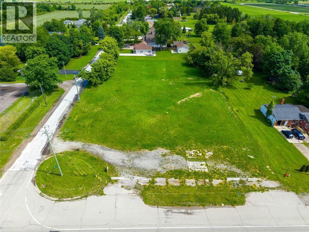 2104 London Line, Sarnia