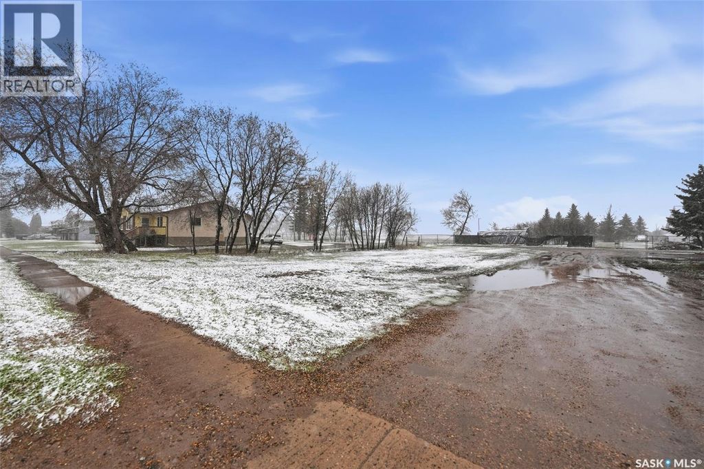 743 7th Street E, Prince Albert