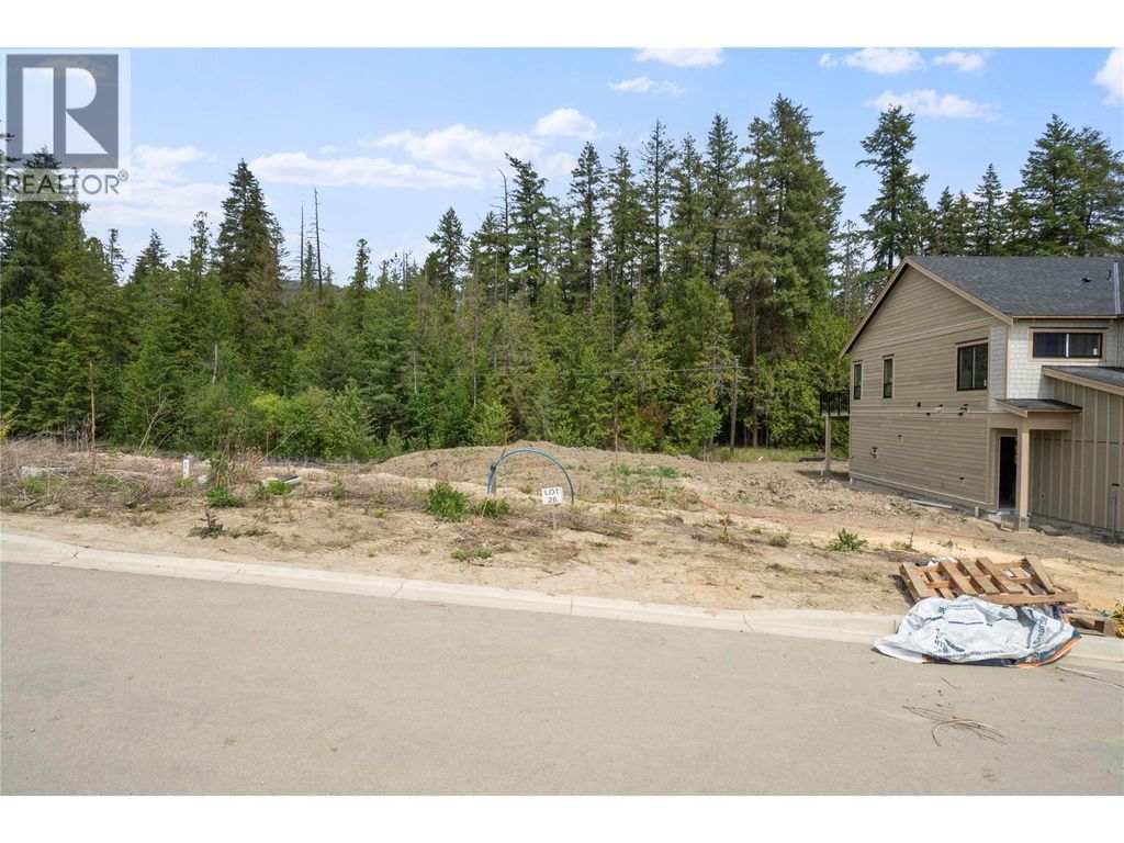 4311 69 Avenue Ne, Salmon Arm