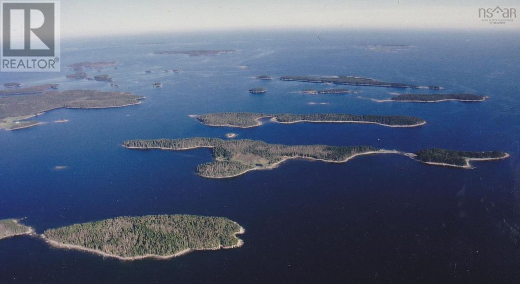 Hartlings Island, Ecum Secum