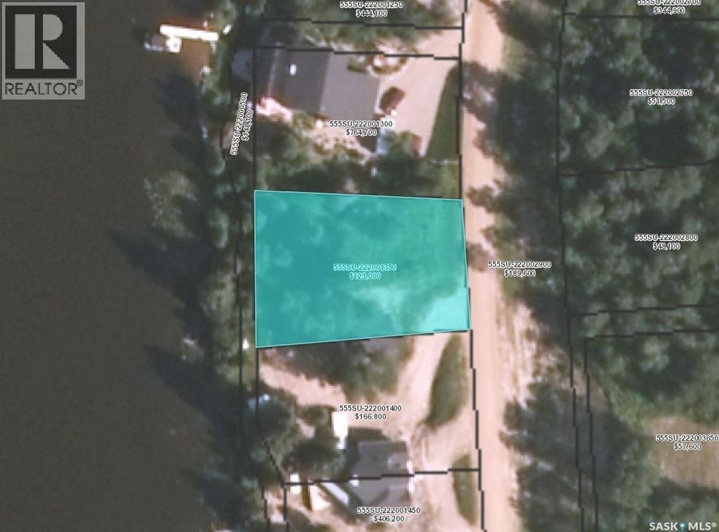 Sunset Cove Lakefront Lot, Cowan Lake