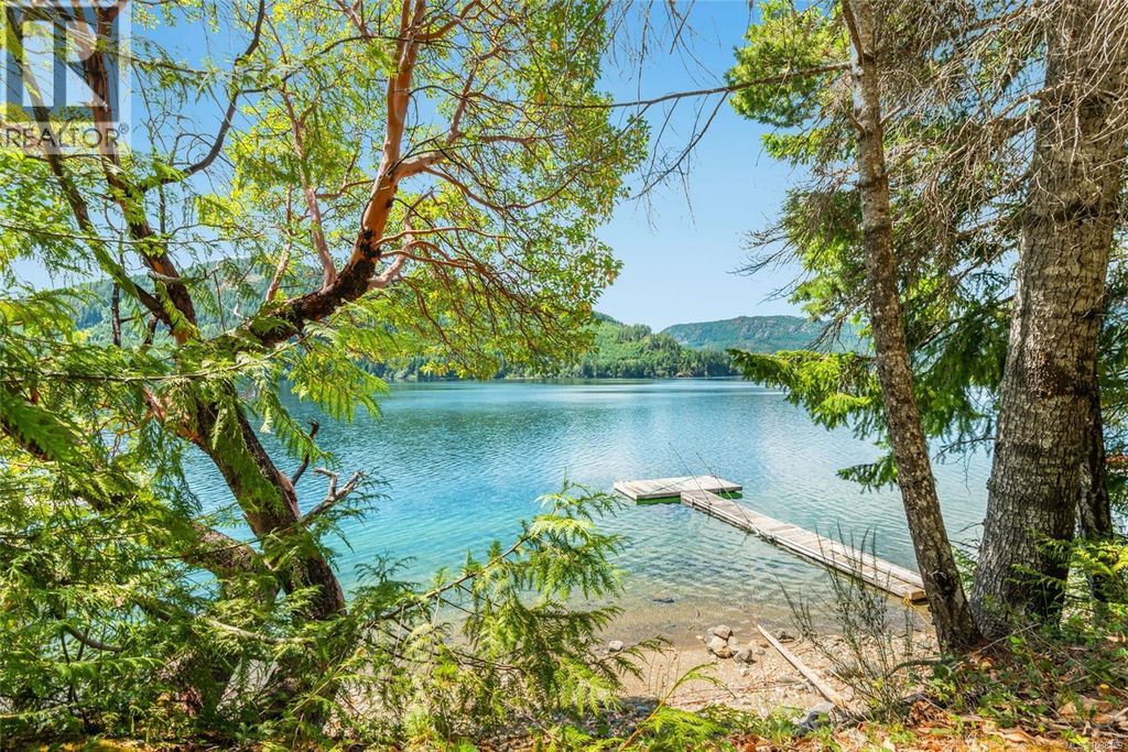 3696 Horne Lake Caves Rd, Qualicum Beach