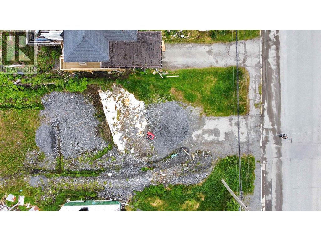 1512 E 6th Avenue, Prince Rupert