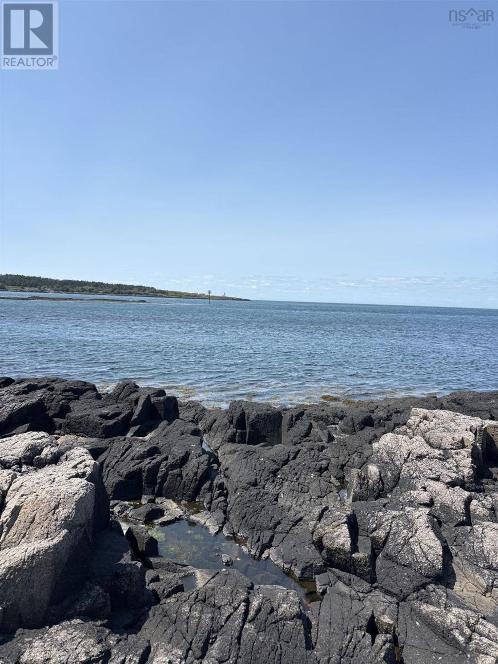 Cow Ledge Bay Of Fundy Land, Freeport