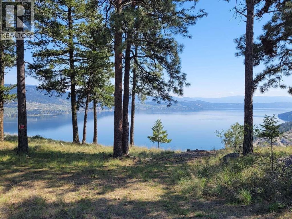 7185 Dunwaters Road, Kelowna