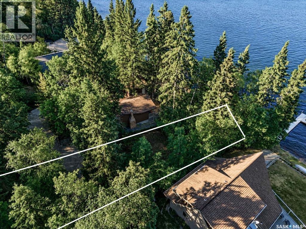 181 Carwin Park Drive, Emma Lake