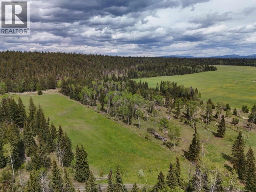 6311 N Horse Lake Road, 100 Mile House