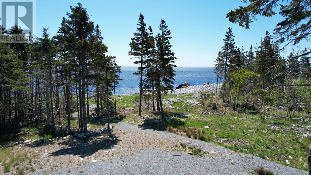 Lot (pid 70050232) Gull Island Road, White Point