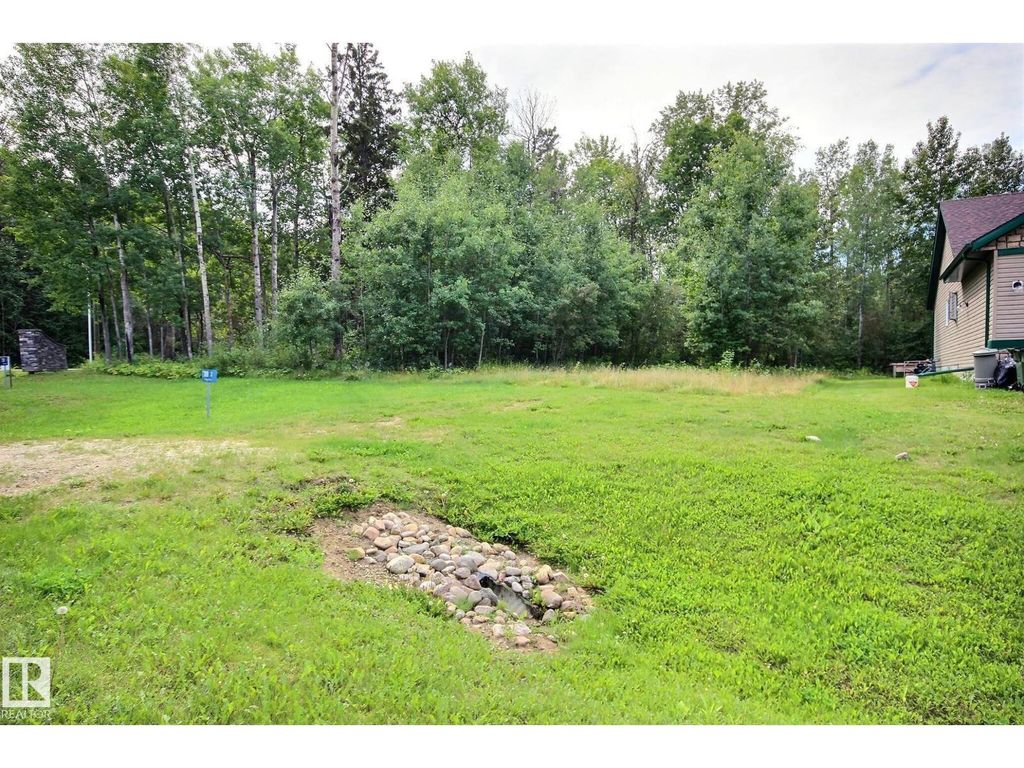 2 Poppy Pl, Rural Lac Ste. Anne County