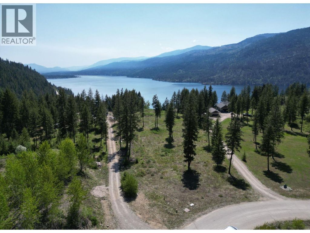 Caitlin Road Lot# 19, Christina Lake