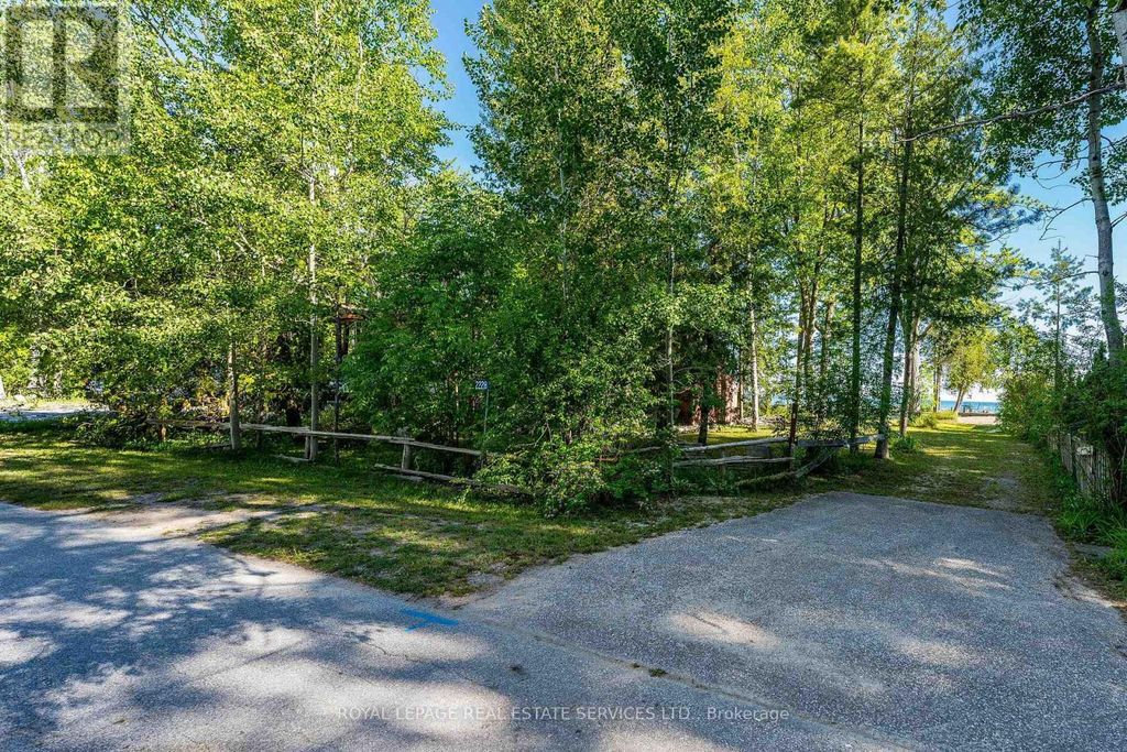 2228 Shore Lane, Wasaga Beach