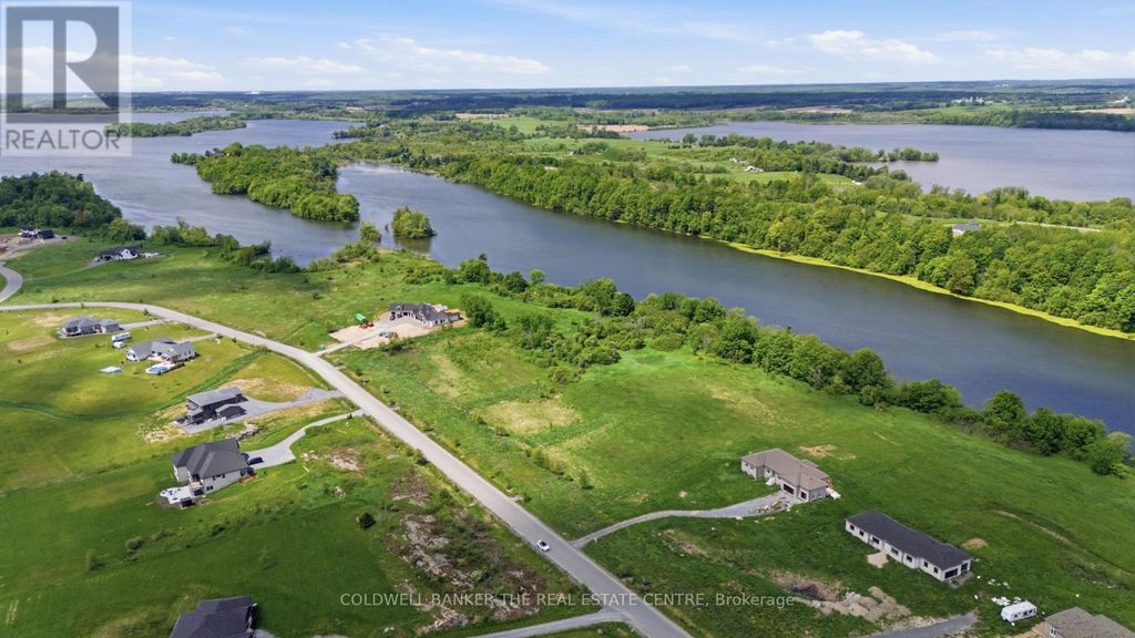 122 Hineman Street, Kingston (city North Of 401)