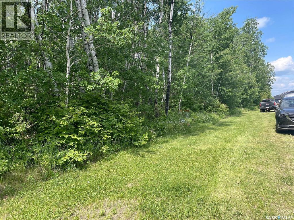 8 Fresno Street, Delaronde Lake