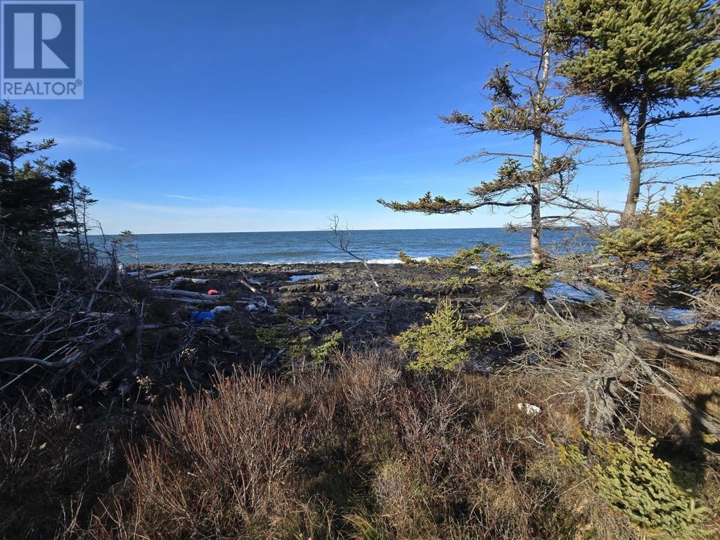 Lot Shore Road W, Delaps Cove