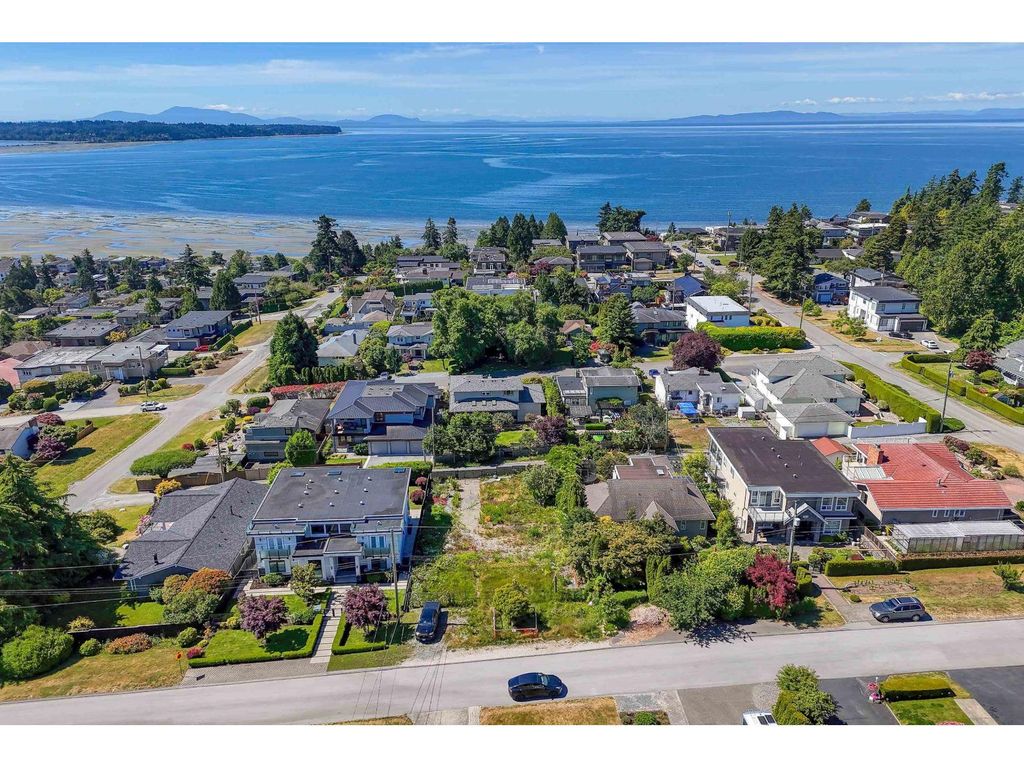 15554 Cliff Avenue, White Rock
