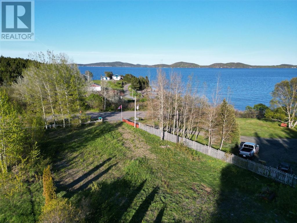 169 Main Street, Little Burnt Bay