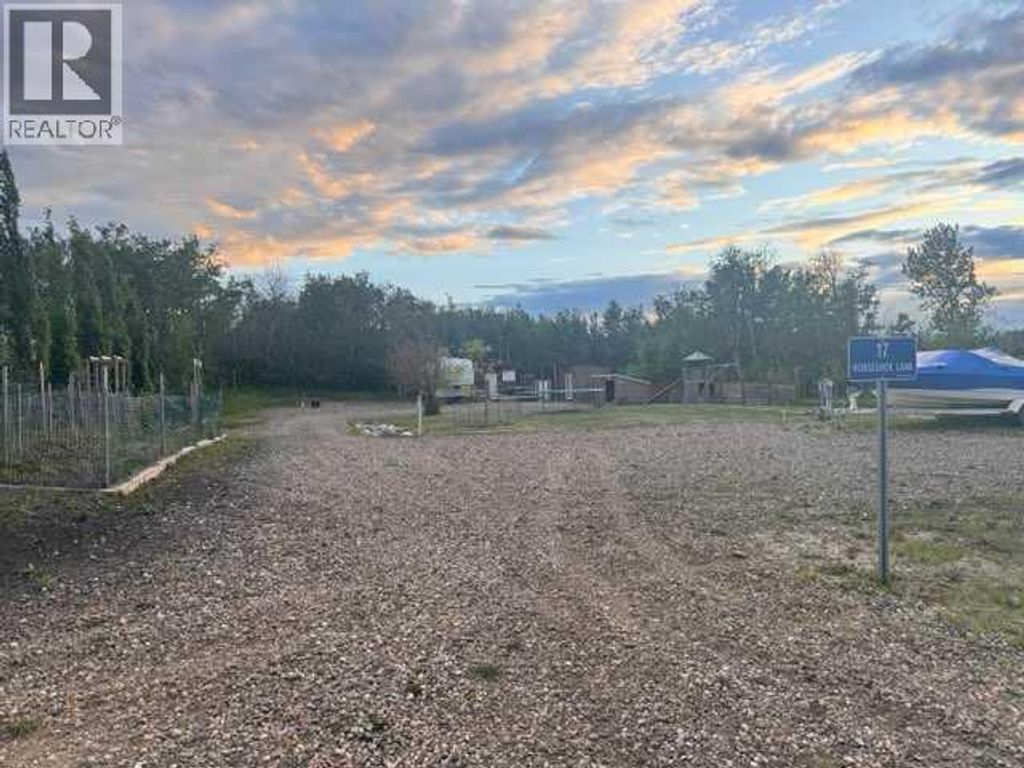 17 Horse Shoe Lane, White Sands