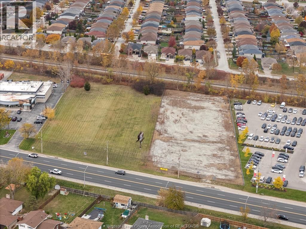 10982 Tecumseh Road East, Windsor