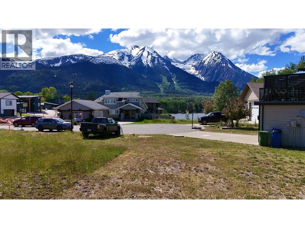 Lot 11 Pavilion Place, Smithers