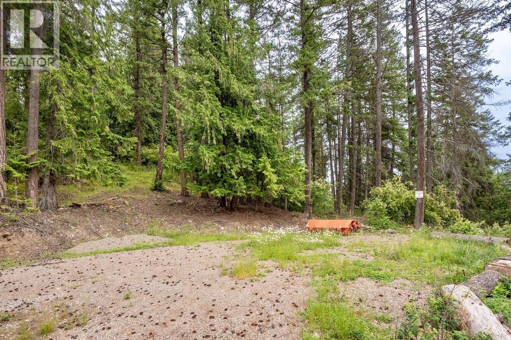 2606 Cedar Avenue Lot# 88, Anglemont