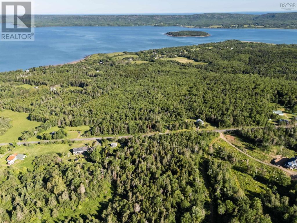 Lot Pickup Road, Clementsport