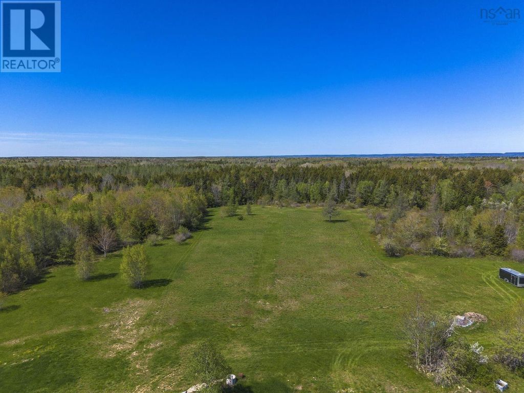 856 French Road, Plympton