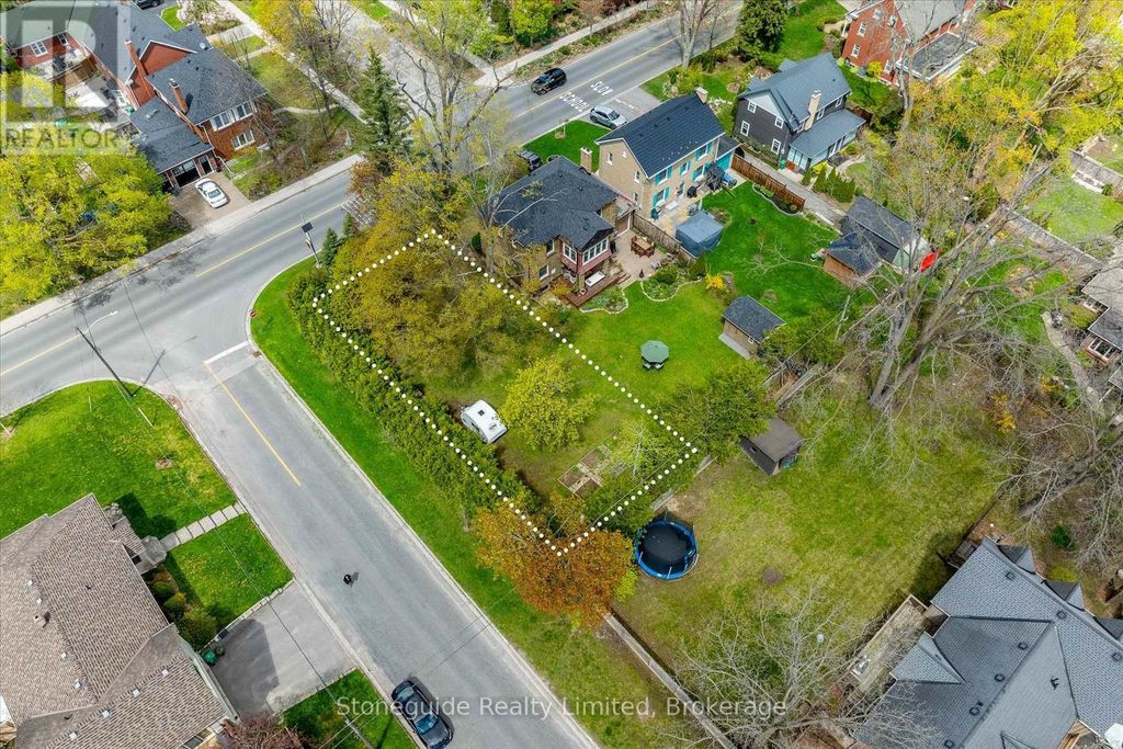 665 Weller Street, Peterborough (town Ward 3)
