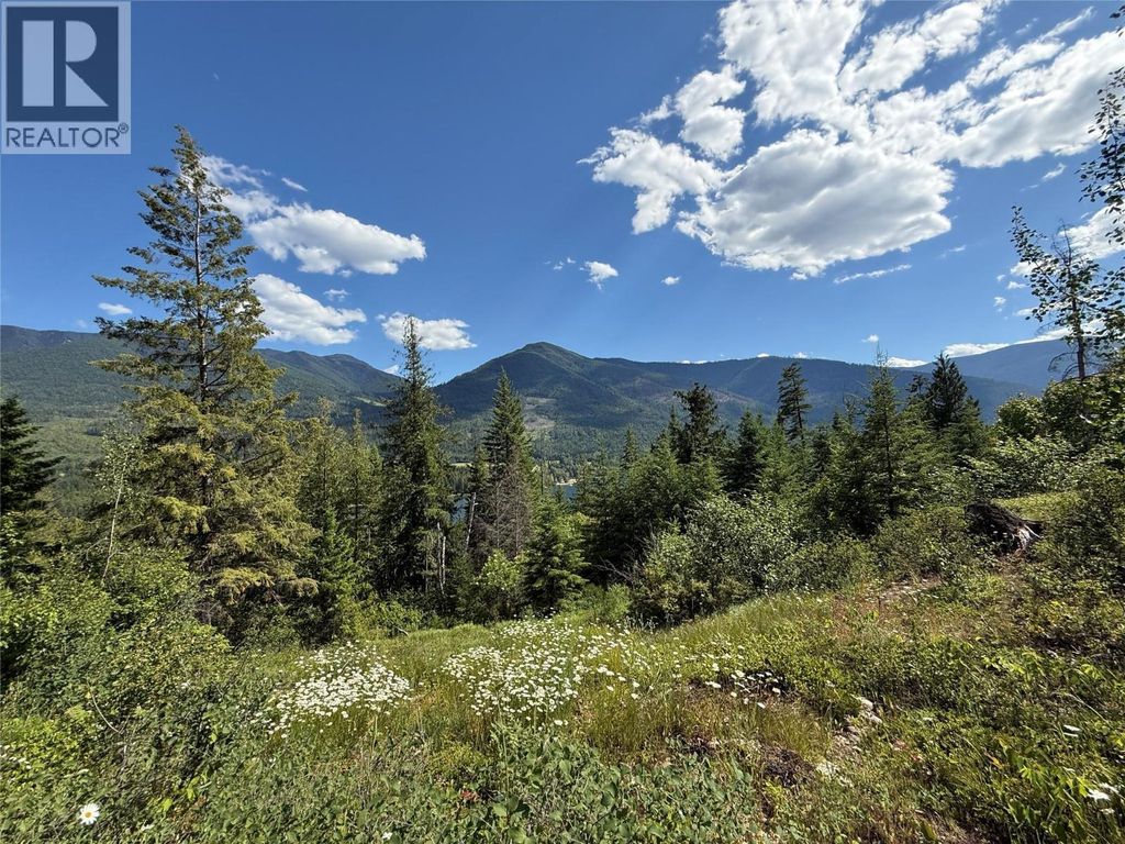 6820 Grandview Drive, Nelson