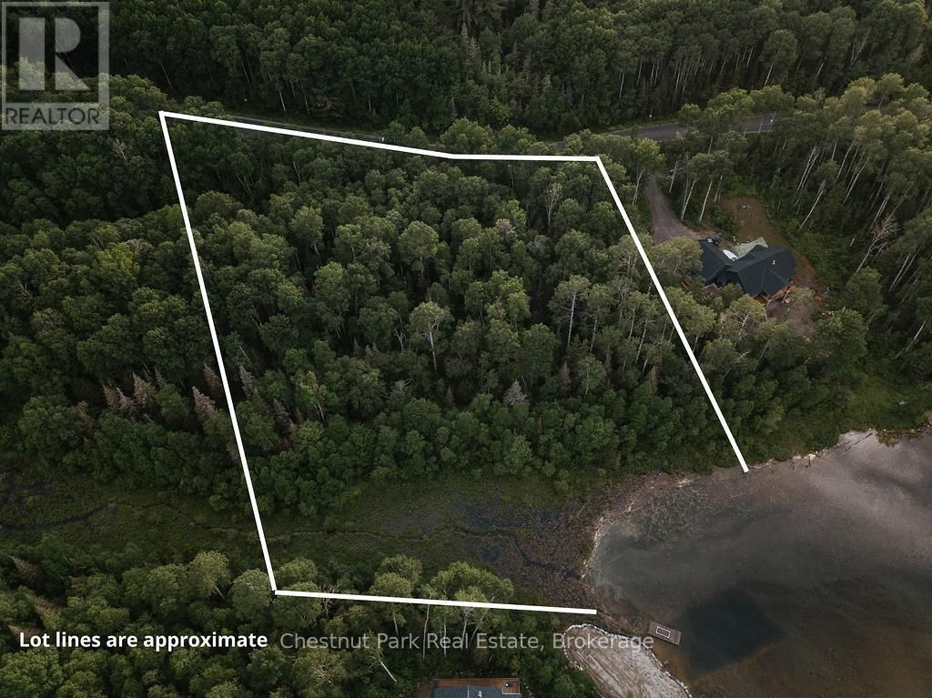 447 Fox Run, Temagami