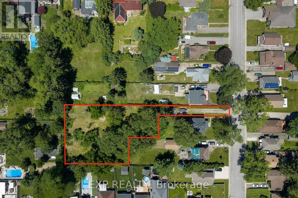 6111 Carlton Avenue, Niagara Falls (dorchester)