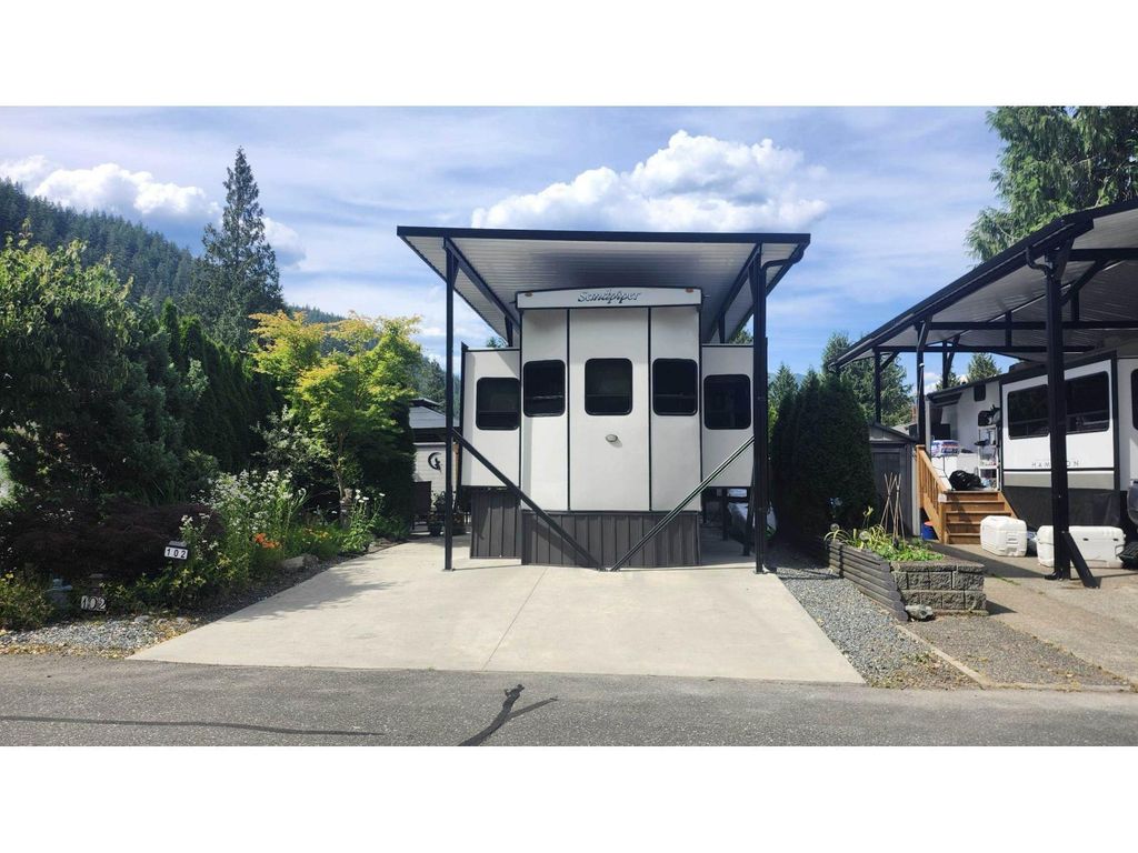 102 14600 Morris Valley Road, Mission