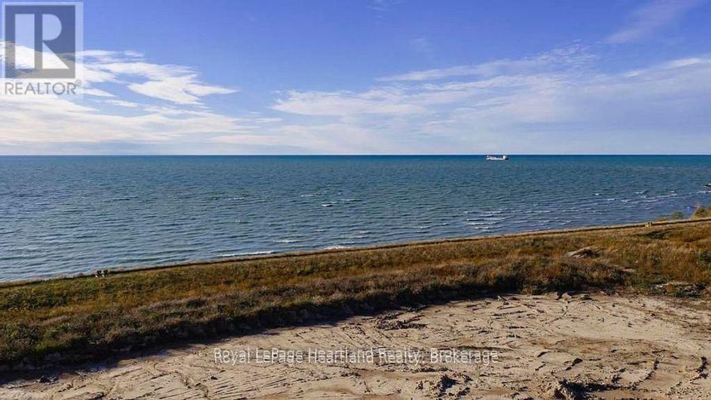 472 Coast Drive, Goderich (goderich (town))