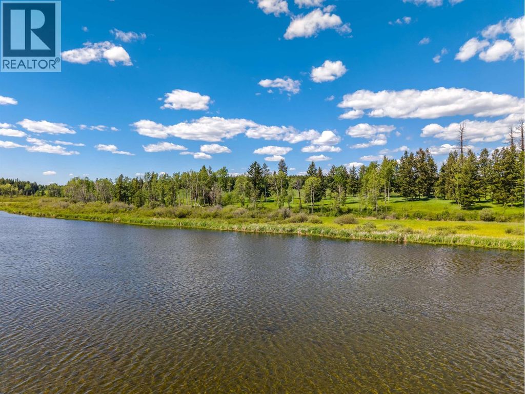 Dl 2969a Buffalo Creek Road, 100 Mile House