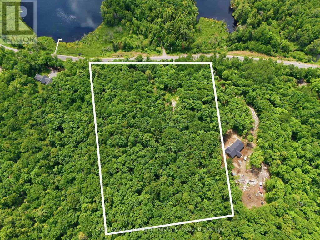 1731 Fraserburg Road, Bracebridge (draper)