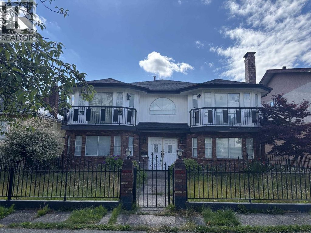 6425 Ontario Street, Vancouver