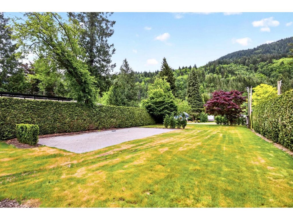 12051 Hodgkin Road, Mission