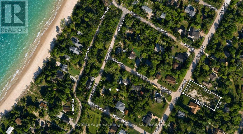 284 Huron Road, Huron-Kinloss
