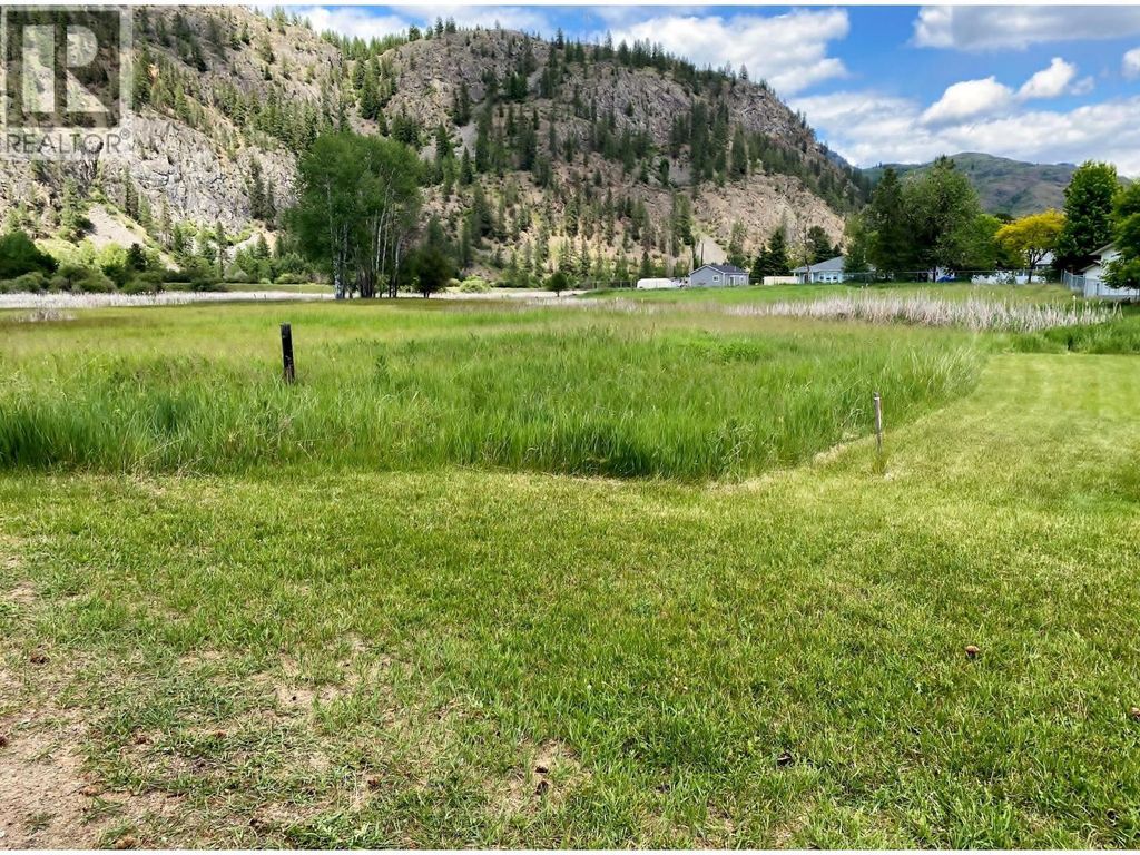 Lot 1 17th Street, Grand Forks