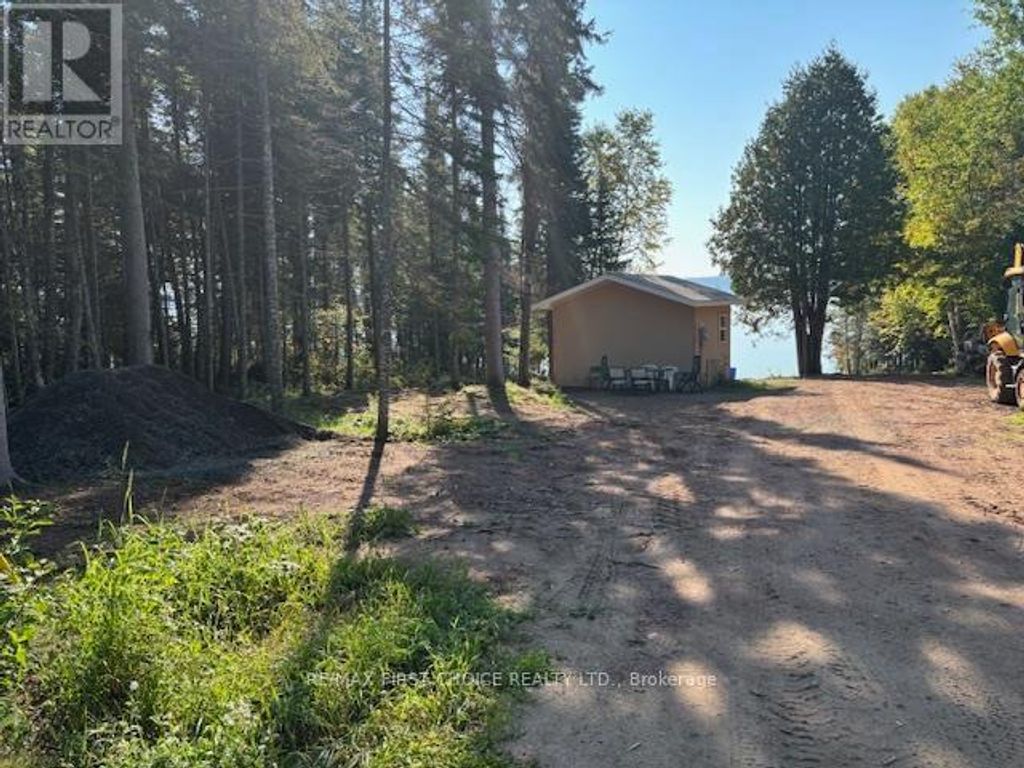 2415 Scott Drive, Shuniah (tb-76)