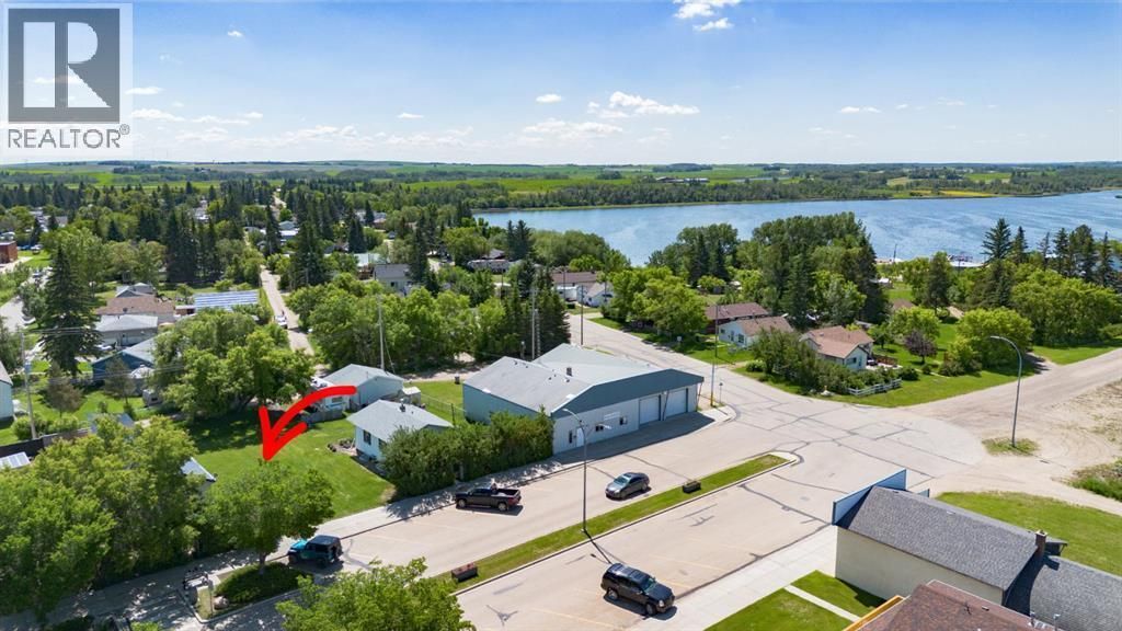 4839 50 Street, Alix