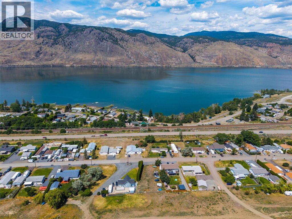 7040 Watson Drive E, Kamloops