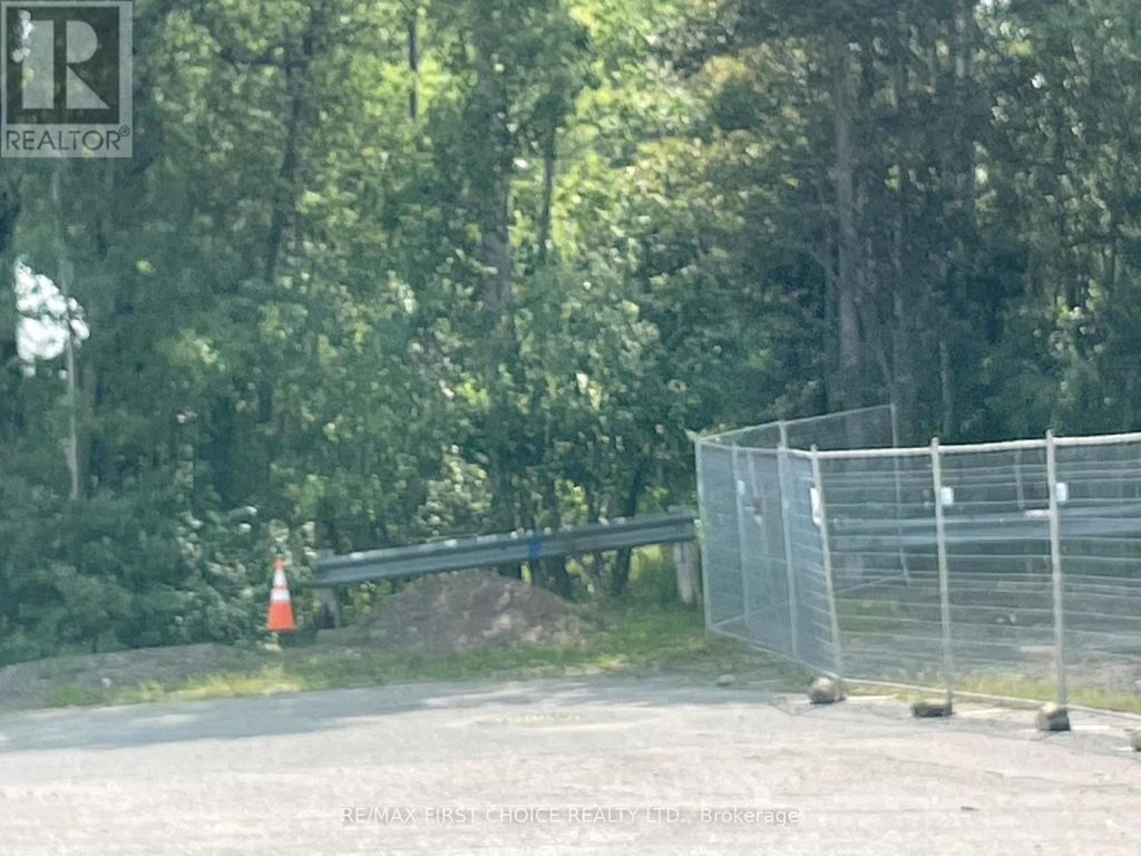 01 Minot Avenue, Thunder Bay (shuniah)
