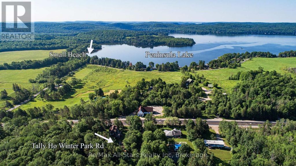 A Tally Ho Winter Park Road, Lake Of Bays (sinclair)