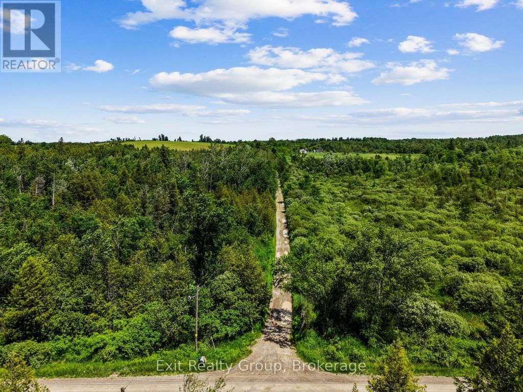 2487 Blezard Line, Otonabee-South Monaghan