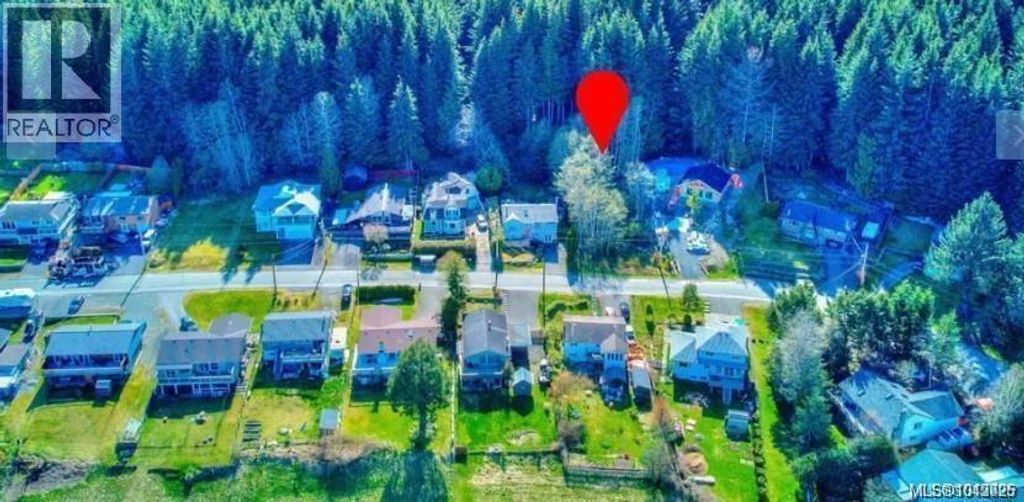 400 Macmillan Dr, Sayward