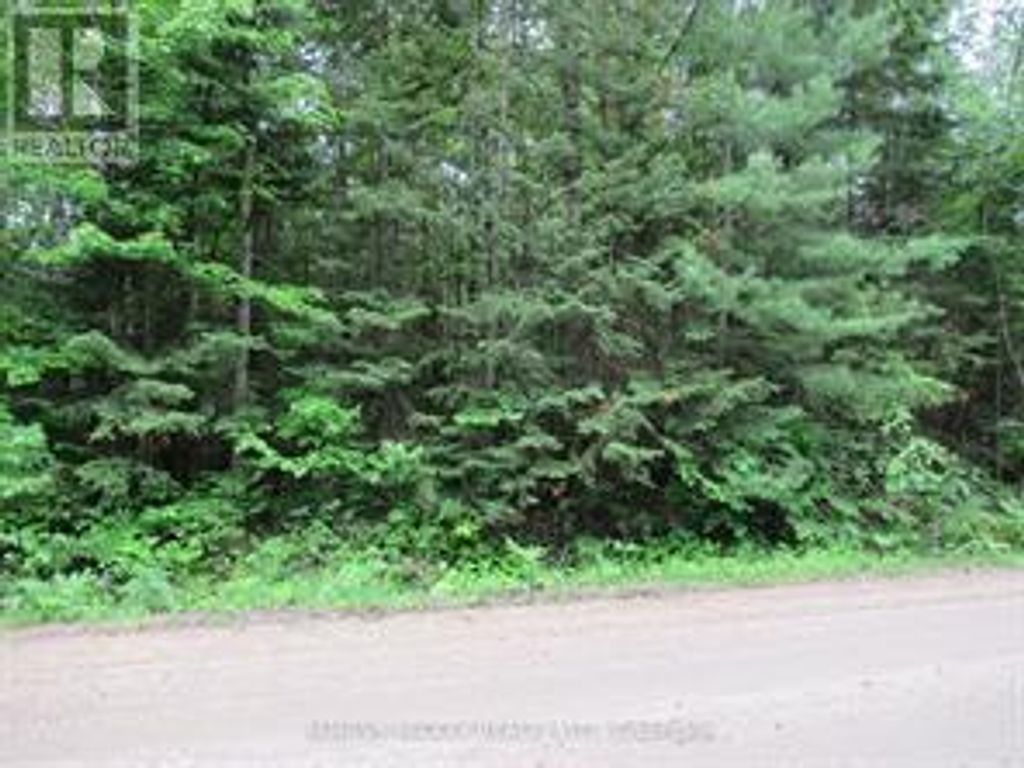 Pt Lt 49 Old Moore Lake Road, Laurentian Hills