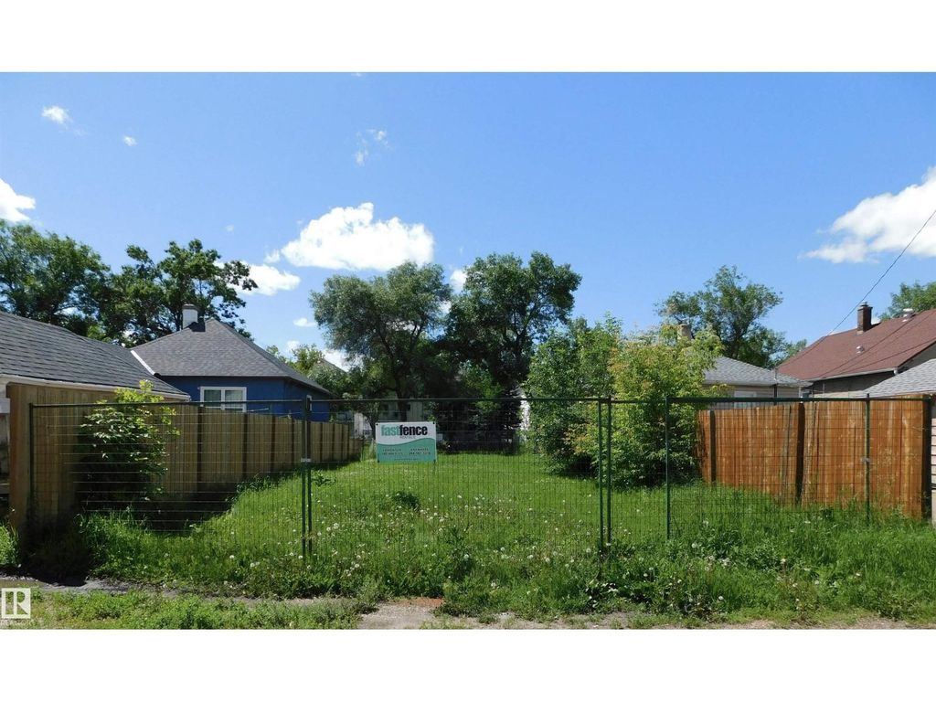 11715 97 St Nw, Edmonton